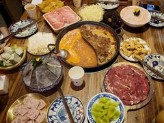 -旧街市鲜货老火锅(大光路店)