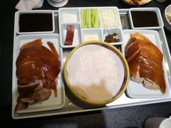 -紫光园·烤鸭·北京菜(团结湖店)