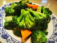 炒西蓝花-明腾壹间茶餐厅(新都会花园广场店)