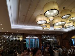 大堂-稻香酒家·33年老字号·港式粤菜(富邦中心店)