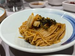 开洋葱油拌面-屋里厢上海菜馆