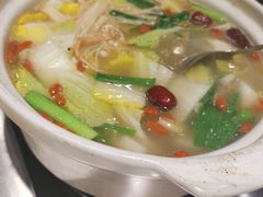 红焖羊腩煲-兄弟龙虾(胜太路总店)