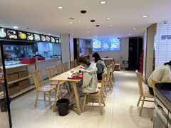 -老新隆牛肉锅贴(新街口店)