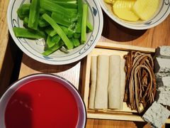 -巴奴毛肚火锅概念餐厅