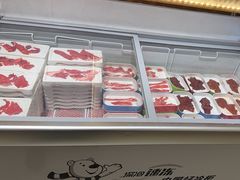 -嘎琉鲜切牛肉自助火锅