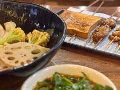 -万记麻辣烫国展总店
