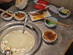 -季季红火锅(青山湖万达店)