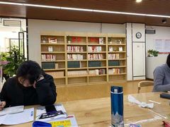 -古美路街道图书馆