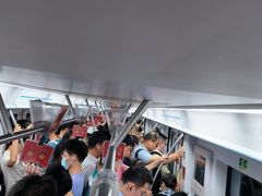 -东方体育中心(地铁站)