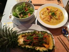 -Lanterns Vietnamese Restaurant