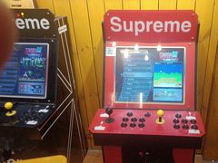 -伯爵·沉浸式超级密室·直营店