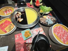 -一绪に和牛寿喜烧(罗湖益田假日店)