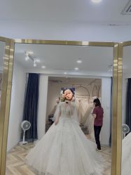 -予白婚纱礼服馆