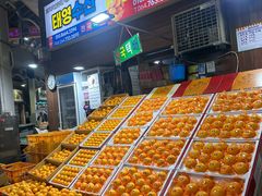 -西归浦每天偶来市场