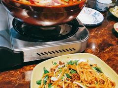 -胡须佬鸡煲四季火锅(海雅缤纷城店)