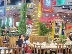 -庄姐川味海鲜B栋2排2号(万人海鲜广场火车头店)