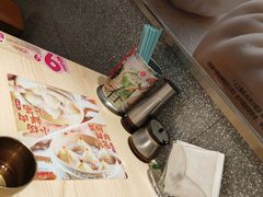 -小杨生煎(浦江欢乐颂店)