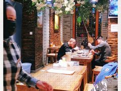 大堂-有奴思烤肉·清真(正宁路店)