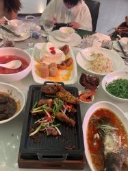 -花嫁丽舍婚礼殿堂(世博江景店)
