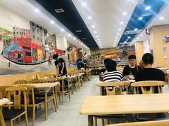 大堂-江城燕子大排档(江汉路步行街店)