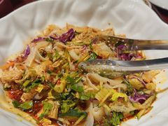 面筋拌凉皮-九十九顶毡房(阜石路店)