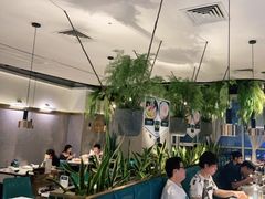 大堂-三个椰子·现砍椰子鸡(金源CBD店)