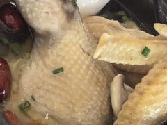 农家草鸡汤-七的湖·晚芳亭·阳澄湖农家菜·大闸蟹(莲花岛店)