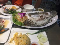 -The Dishes Seafood & Restaurant