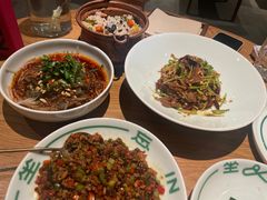 -一坐一忘云南菜(嘉里中心店)