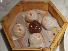 鲜竹笋虾饺皇-钟菜·粤菜点心·宴请(海上世界·汇港二期店)