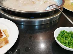 -老来福·非遗酸汤兔(凯旋路店)