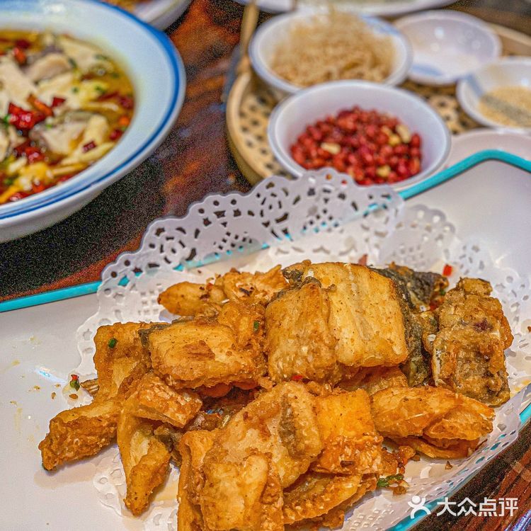 你没看错‼️在广州也能吃到正宗的顺德鱼生喔🐟