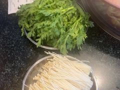 -老渔翁炖鱼坊(黄海西路东山店)
