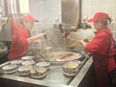 -镇南锅盖面馆(解放路店)