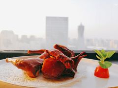玻璃脆皮乳鸽-粤秀餐厅(国货店)