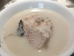 -陈大锅·岳阳鱼馆·地道岳阳菜(美食街店)