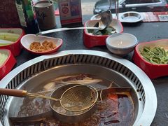 -醉董牛川派鲜肉自选火锅(烟台店)