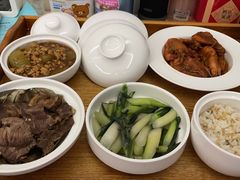 -雪梅月子中心(华侨城店)