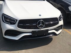 -上海星瀚奔驰4S店(红柳路店)