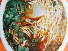 -牛一嘴·兰州牛肉面·大盘鸡(财富中心店)