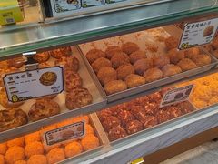 -鲍师傅糕点(大沽南路店)