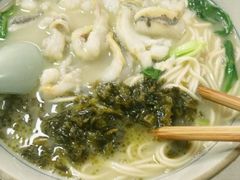 -明呈黄鱼面馆(斜土路店)