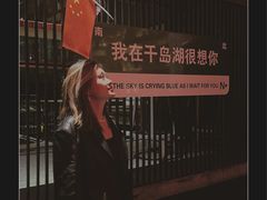 -饮湖威士忌鸡尾酒吧