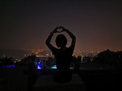 -鬼笑石后山停车场