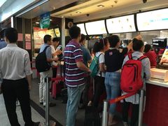 -麦当劳(深圳北站高铁店)