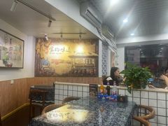 -八两八金·莱芜特色炒鸡(市南漳浦路店)