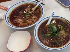 -程胖娃重庆小面(嘉禾金铂店)