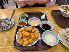 -门框胡同百年卤煮(新街口店)