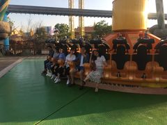 -七彩云南欢乐世界