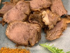 -衡哥肉铺